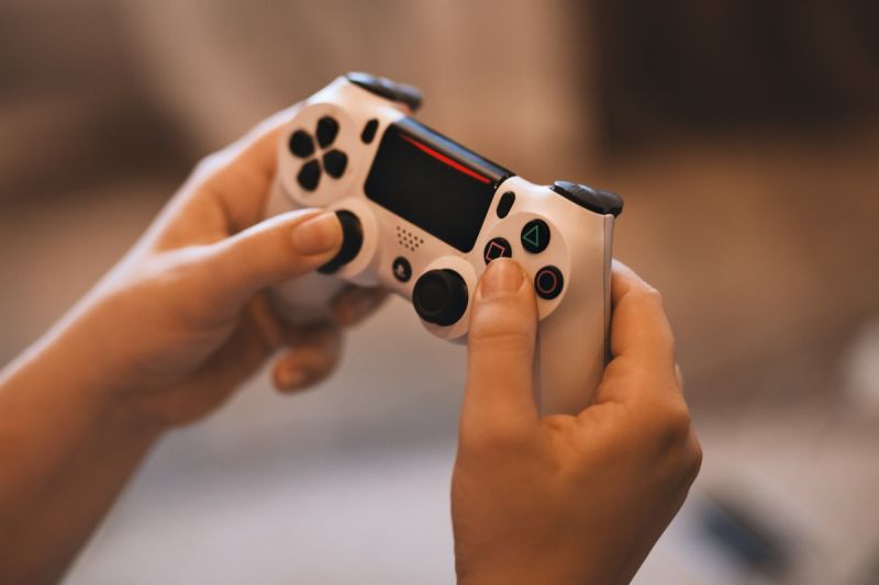 Perché il joystick vibra durante l'utilizzo?