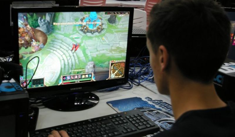 Quali joystick sono ideali per il gaming al PC? Prodotti migliori